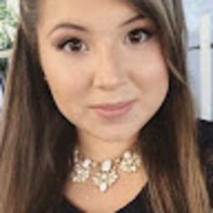 Meet your Posher, Briana